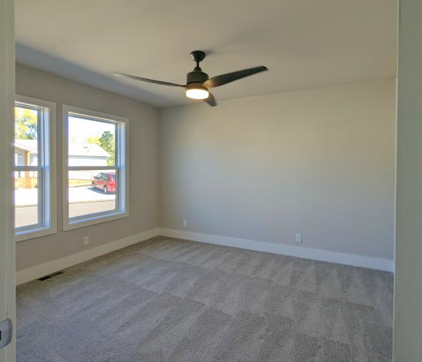 2022 Champion SOL2864-32001 Mobile Home