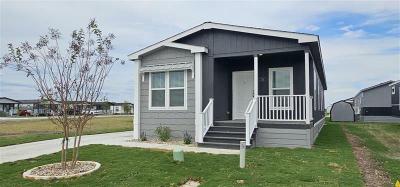 Mobile Home at 774 Nest Ave Lot Na774 New Braunfels, TX 78130