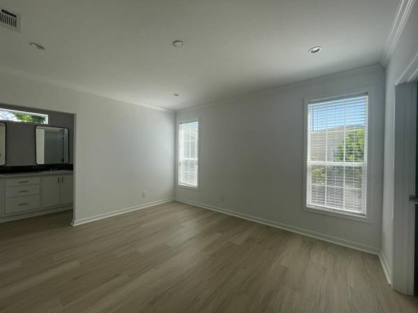 2025 Skyline - Ocala Silver Springs - NP Mobile Home