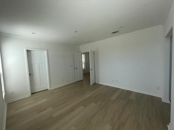 2025 Skyline - Ocala Silver Springs - NP Mobile Home