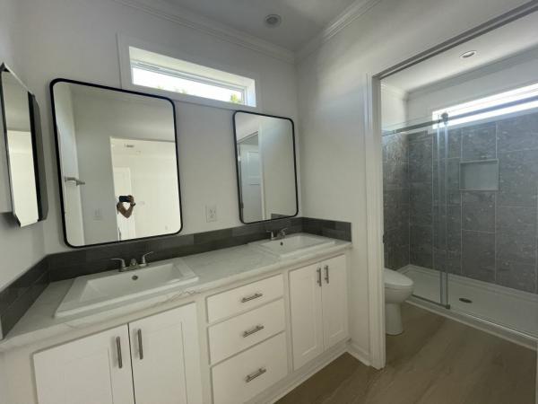 2025 Skyline - Ocala Silver Springs - NP Mobile Home