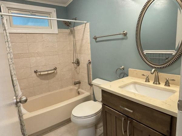 1983 RESI NA Mobile Home