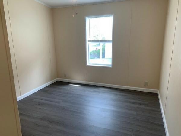 2002 Homes of Merit Mobile Home For Sale