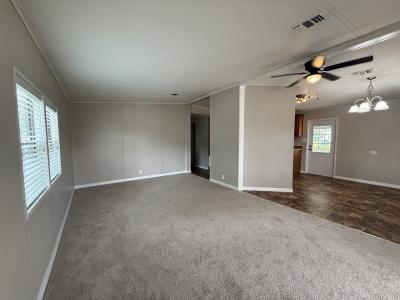 Photo 2 of 21 of home located at 1005B W Gleneagles Rd Lot 0856 Ocala, FL 34480