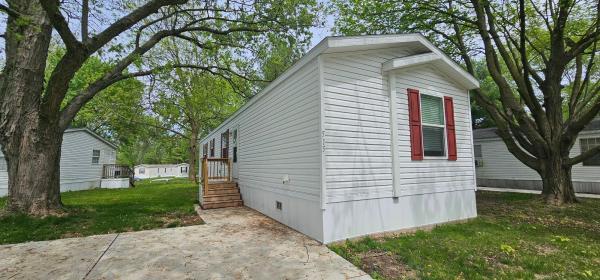 Photo 1 of 2 of home located at 515 Aira Dr Lot 80 Indianapolis, IN 46234