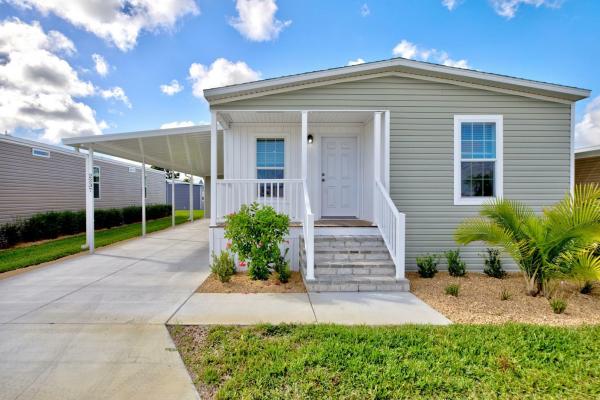 2025 Champion 140 CH-2456H32G03  Home