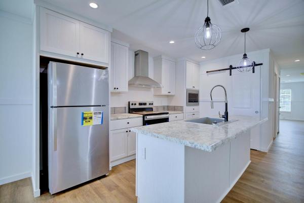 2025 Champion 140 CH-2456H32G03  Home