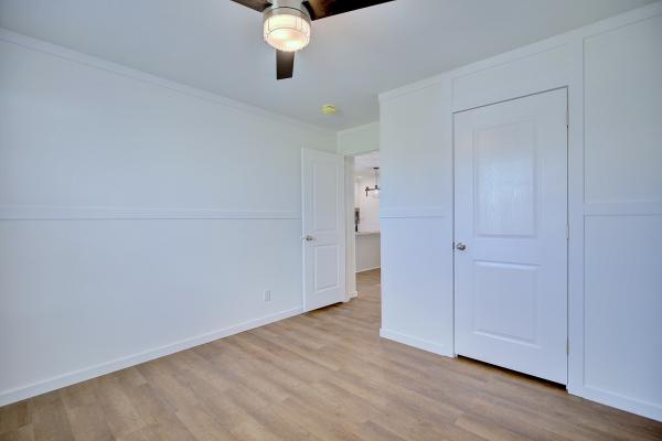 2025 Champion 140 CH-2456H32G03  Home