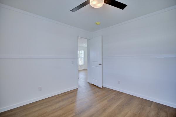 2025 Champion 140 CH-2456H32G03  Home