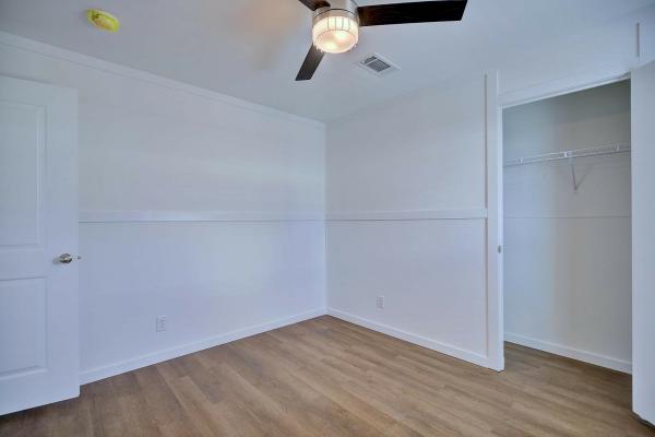 2025 Champion 140 CH-2456H32G03  Home