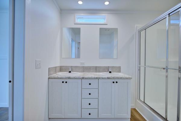 Photo 1 of 2 of home located at 2245 Daiquiri Drive Sebring, FL 33872