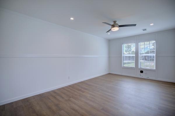 2025 Champion 141 CH-2456H32G03  Home