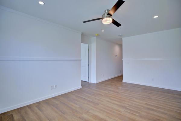 2025 Champion 141 CH-2456H32G03  Home