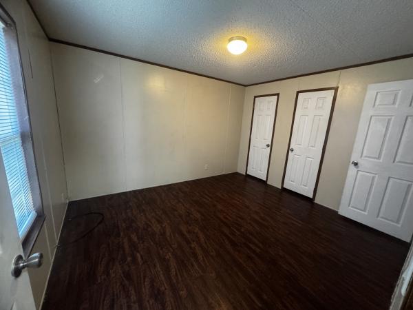 2019 LH166432F  Home