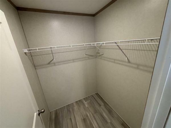 2025 Clayton 7616-4200 Adrenaline  Home