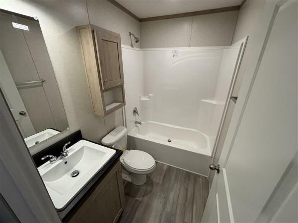 2025 Clayton 7616-4200 Adrenaline  Home