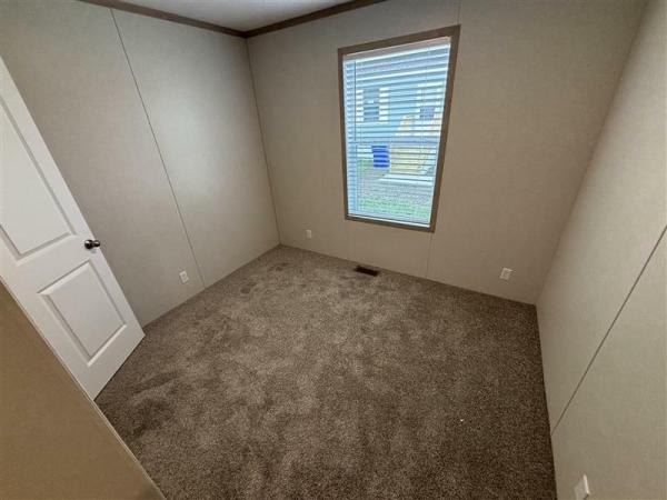 2025 Clayton 7616-4200 Adrenaline  Home