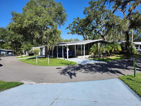 Photo 1 of 2 of home located at 10215 King Oak Dr Riverview, FL 33569