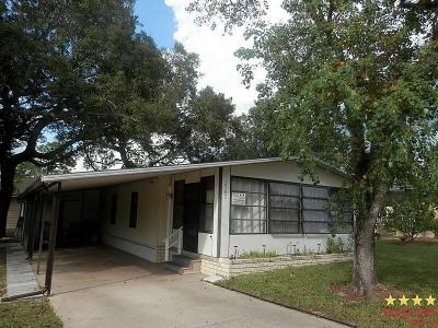 Mobile Home at 2383 Sandlewood Ln Orange City, FL 32763