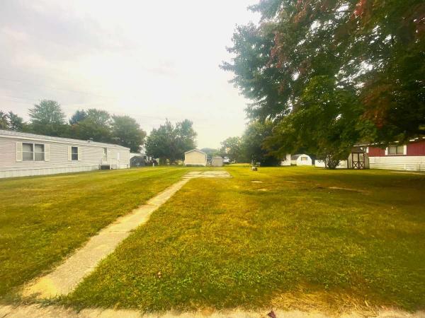 Photo 1 of 2 of home located at 59502 Long Lake Rd,-Vacant Lots Colon, MI 49040