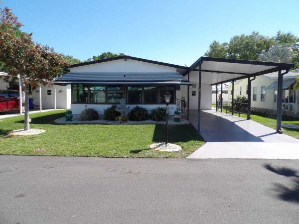 Photo 1 of 2 of home located at 215 Woodbine Sebring, FL 33872