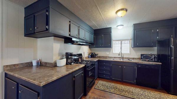 1977 Manufactured Home