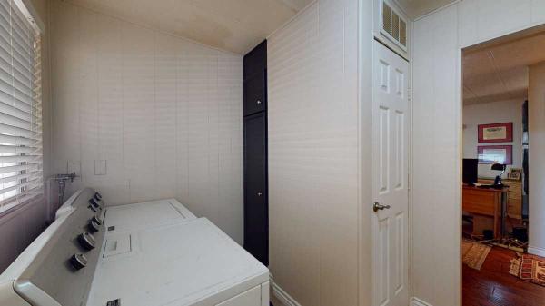 1977 Manufactured Home