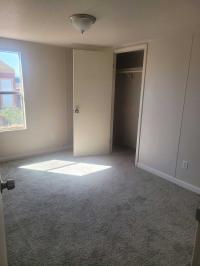 1996 Oakwood Manufactured Home