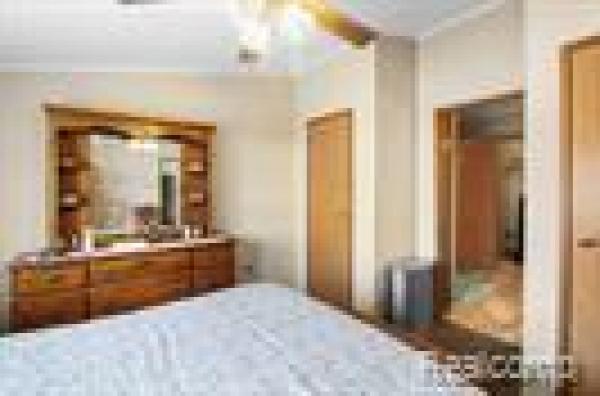 1998 Glenmoor Mobile Home