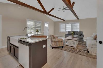 Photo 2 of 8 of home located at 117 Hickory Lane Lake Helen, FL 32744