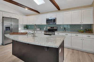 Photo 5 of 8 of home located at 117 Hickory Lane Lake Helen, FL 32744