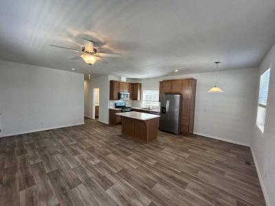 Photo 2 of 32 of home located at 10525 Somerset Blvd. #45 Bellflower, CA 90706