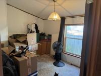 2000 Hollypark Manufactured Home