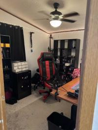 2000 Hollypark Manufactured Home