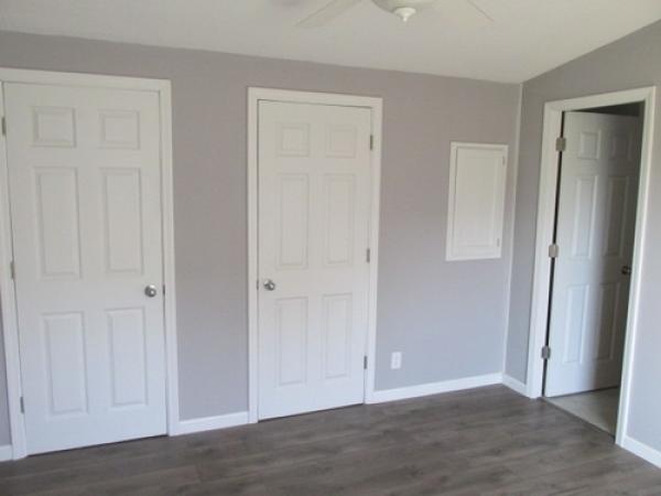 1994 SUPREME VALUE Manufactured Home