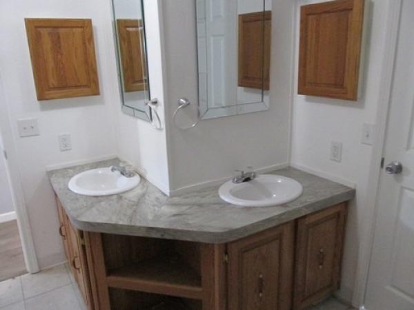 1994 SUPREME VALUE Manufactured Home