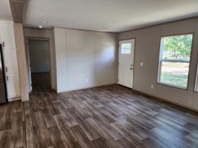 Photo 5 of 14 of home located at 31888 Al-75 Oneonta, AL 35121