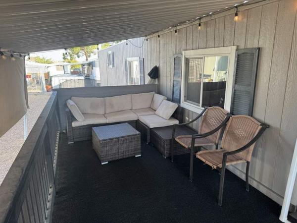 1980 Schult Manufactured Home