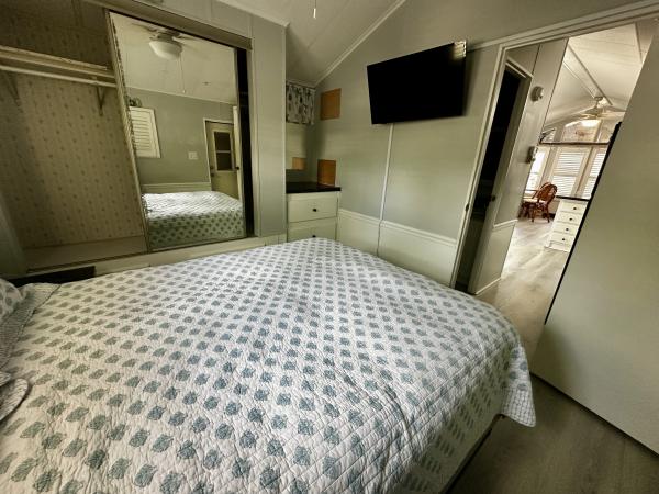 1990 Mobile Home