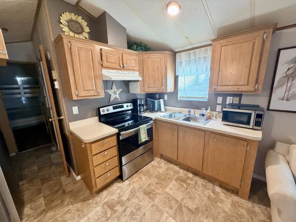 1993 CHAR N/A Mobile Home