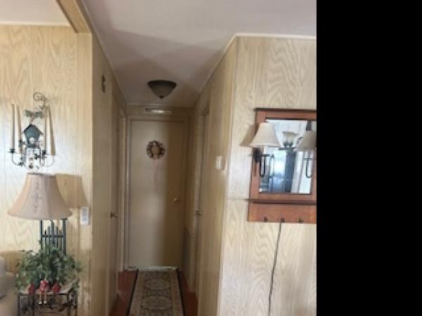 1977 TROP HS Mobile Home