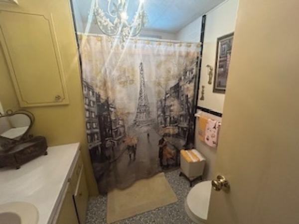 1977 TROP HS Mobile Home