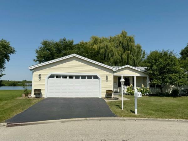 Photo 1 of 2 of home located at 20 Saratoga Court Grayslake, IL 60030