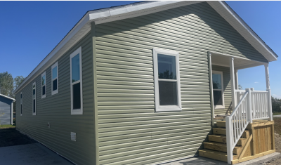 Photo 2 of 12 of home located at 24277 Arrowhead Rd Chelsea, MI 48118