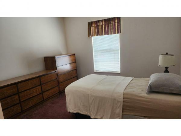 2005 Shamrock Manufactured Home