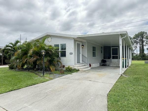 1995 FLEE Manufactured Home