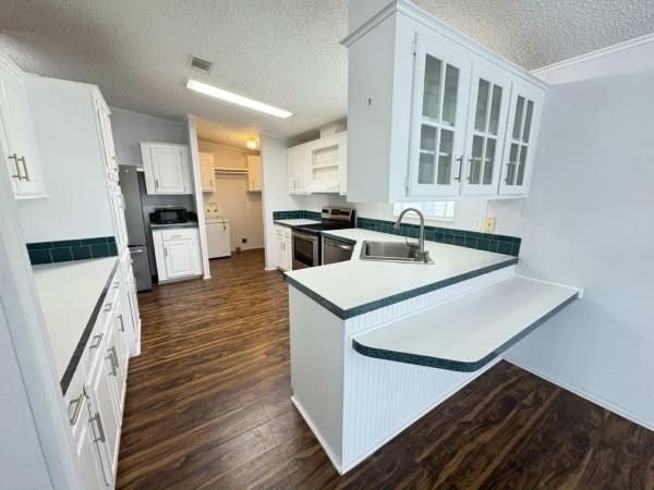 1995 FLEE Manufactured Home