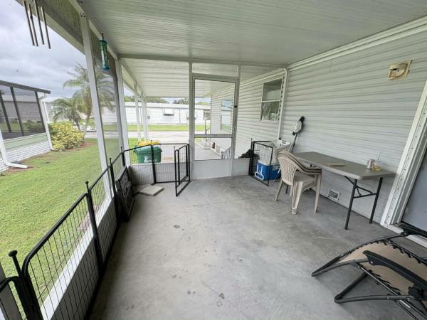 1995 FLEE Manufactured Home