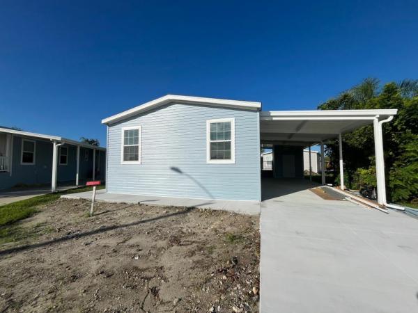 2025 Champion - Lake City Gulfport Mobile Home