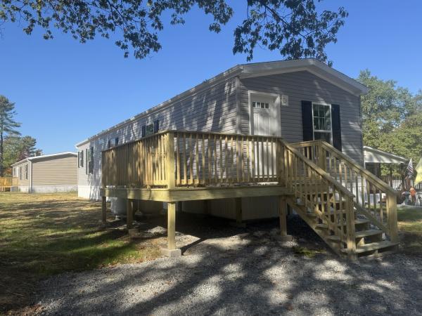 2025 Skyline 31F361B Mobile Home